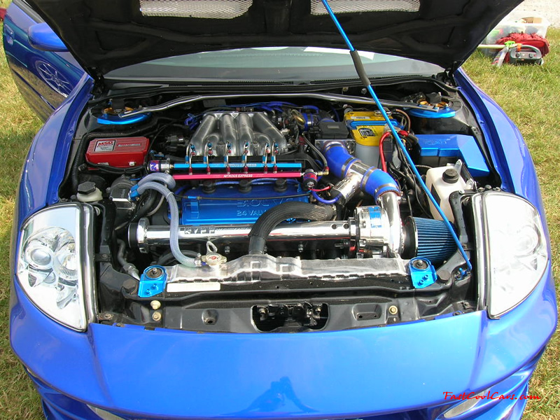 Nopi Nationals - Motorsports Supershow 2005, nice engine compartment, with power adder