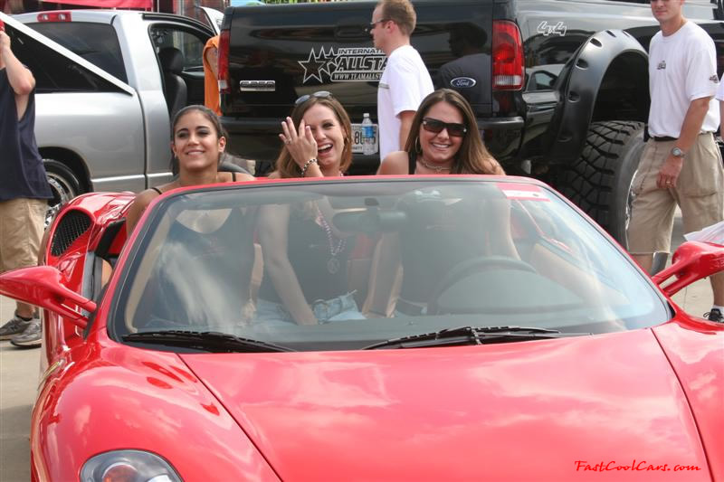 Nopi Nationals - Motorsports Supershow 2005- Pretty ladies in Ferrari