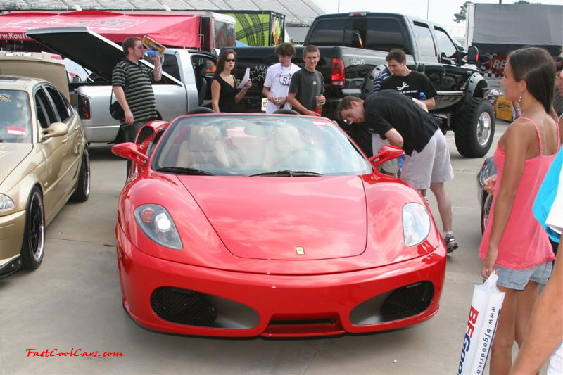 Nopi Nationals - Motorsports Supershow 2005 - sexy ladies in Ferrari