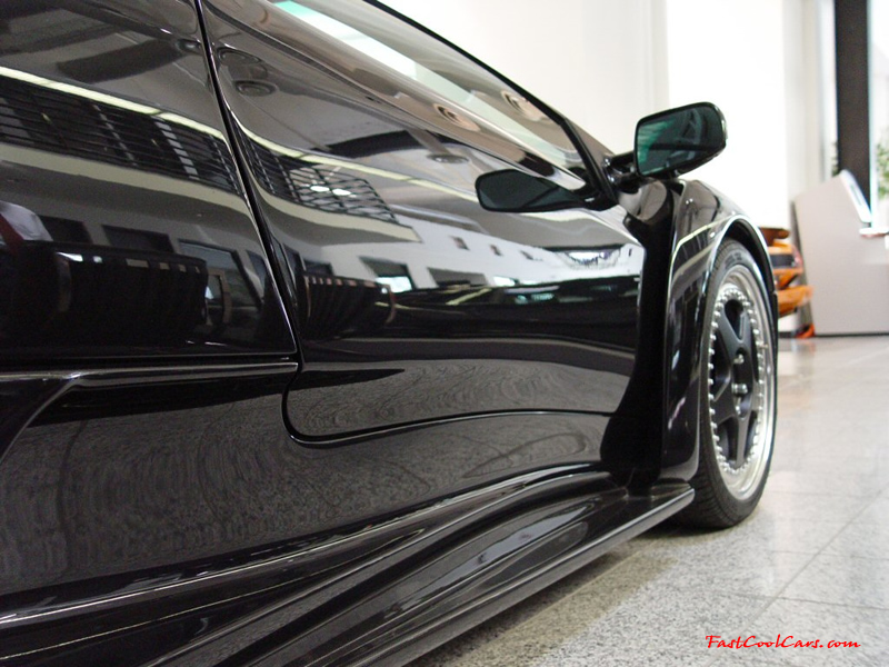 Exotic cars on fast cool cars - High performance at its best, money and horsepower. Diablo GT.