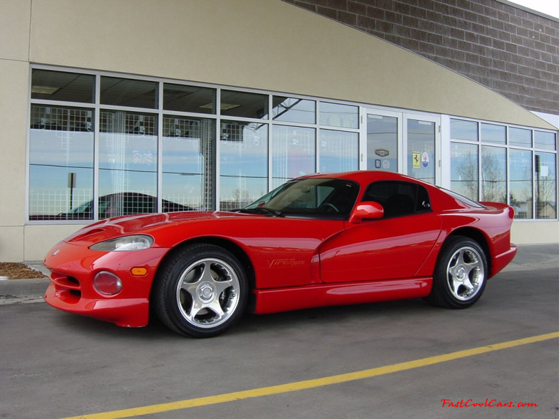 Exotic cars on fast cool cars - High performance at its best, money and horsepower. Dodge Viper.