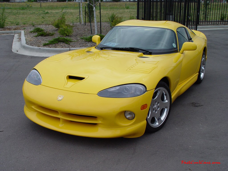 Exotic cars on fast cool cars - High performance at its best, money and horsepower. Dodge Viper GTS, nice yellow paint job.